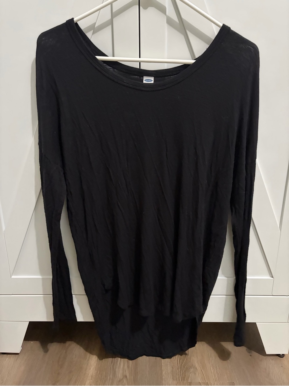 Old Navy Black Long Sleeve Scoop Neck Top